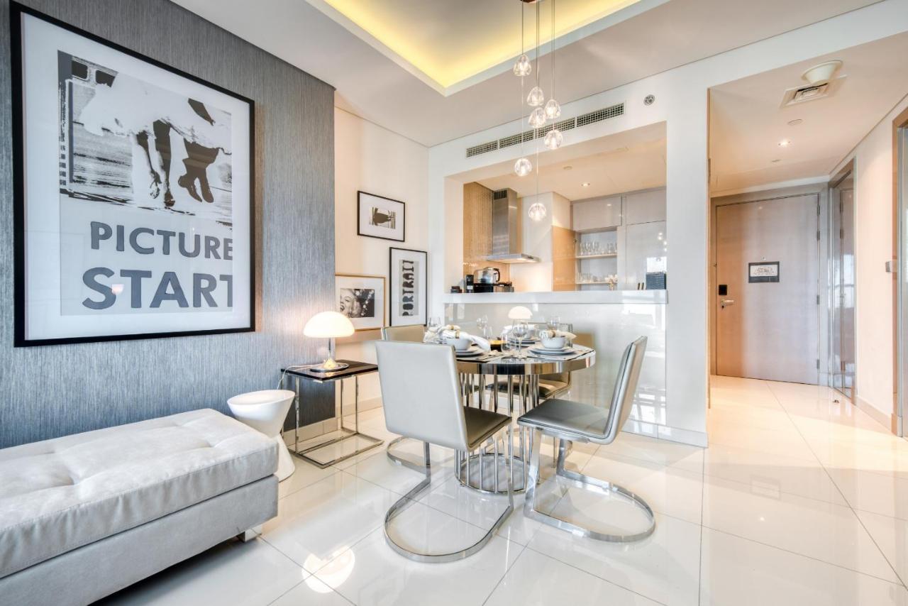 Maison Privee - Cool Dubai Apt Next Burj Khalifa & Design District Bagian luar foto