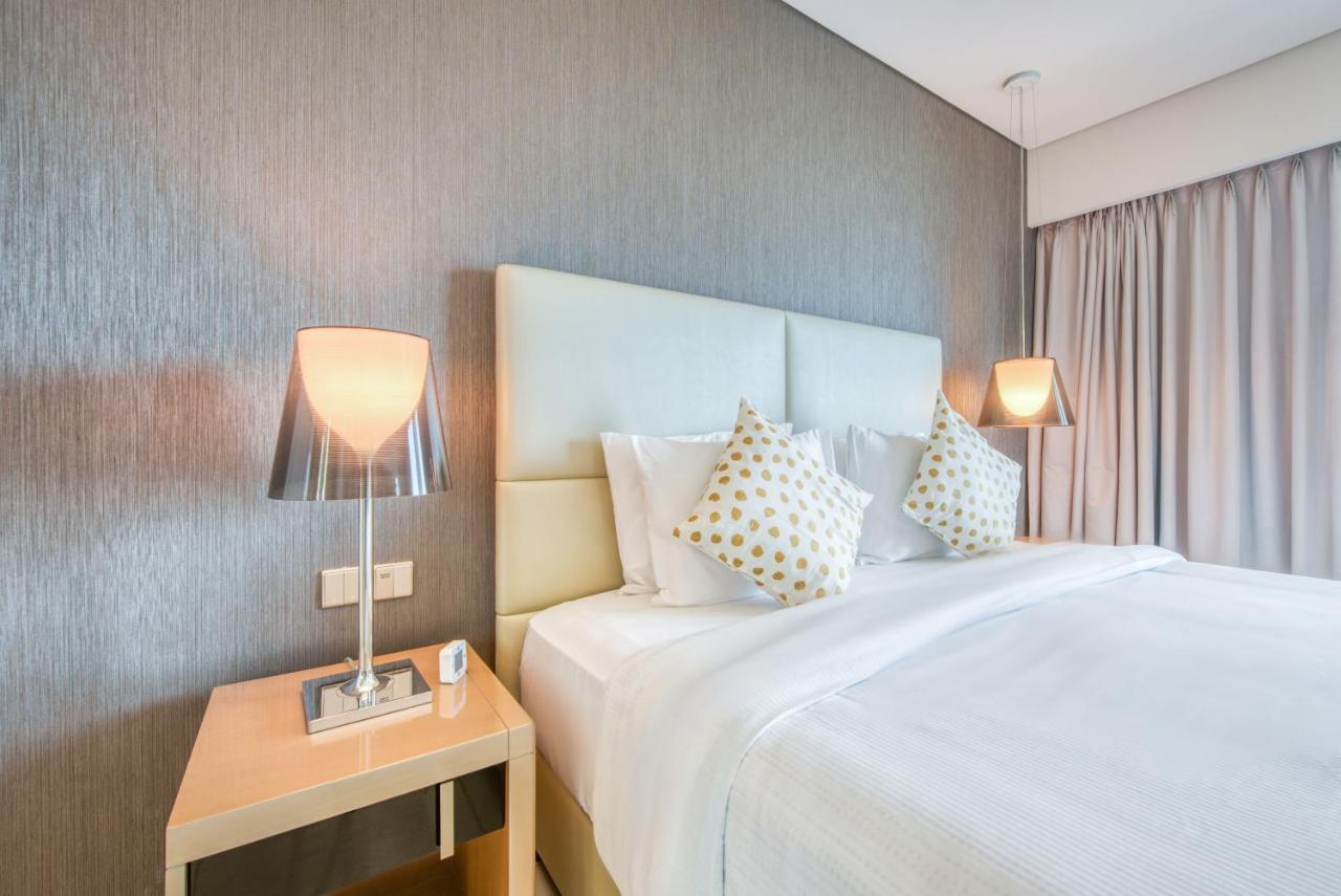 Maison Privee - Cool Dubai Apt Next Burj Khalifa & Design District Bagian luar foto